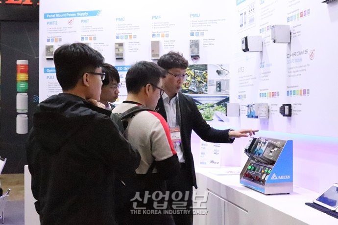 [스마트팩토리·오토메이션월드] 마지막 날까지 북적북적…“유종의 미 거두자”