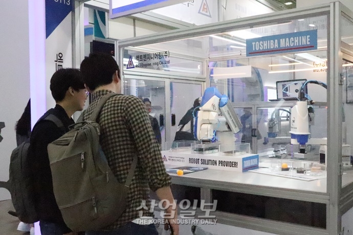 [스마트팩토리·오토메이션월드] 제조현장 스마트화, ‘뜬구름 정책’ 아래 막막한 중소기업