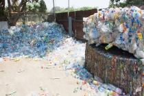 폐플라스틱 대란 이후 플라스틱 규제 '전 세계적 흐름'