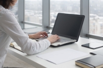 프리랜서 10명 중 3명 임금 제때 받지 못한다