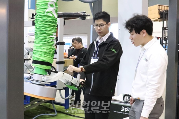 [포토뉴스] 대한민국 물류 산업, ”단순 운반 시대는 안녕! ‘첨단 산업’으로 도약하자”