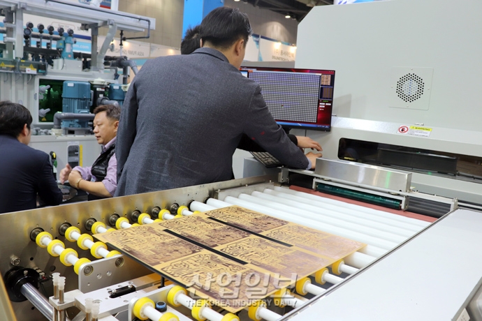 [포토뉴스] 국제전자회로 및 실장산업전, 국내 PCB 산업 재도약 역할 ‘기대’