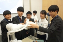 두산로보틱스 협동로봇, 경기용 공인 로봇 선정