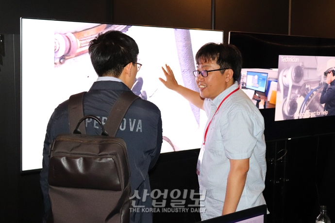 “VR은 엔터테인먼트, AR은 산업용으로 구분해 산업 발전시켜야”