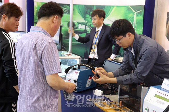 [포토뉴스][금속산업대전] 중소 금속 제조업체 판로개척 ‘지원’