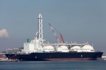 확대되는 LNG 추진선 수요, 국내 조선사들에게 기회