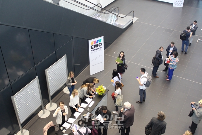 [포토뉴스] EMO 2019, Preview 행사로 열기 점화