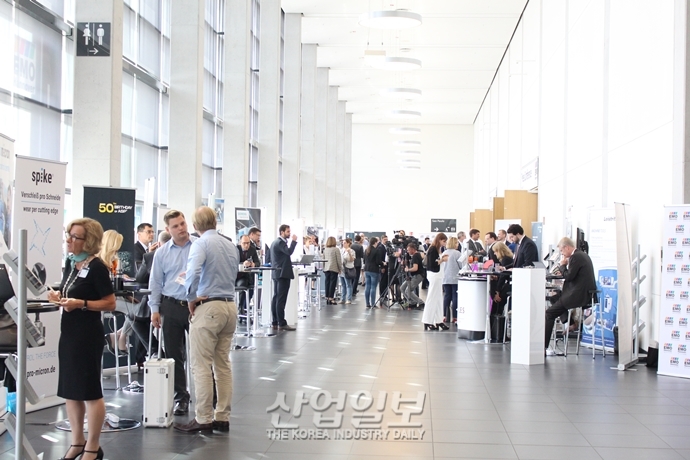 [포토뉴스] EMO 2019, Preview 행사로 열기 점화