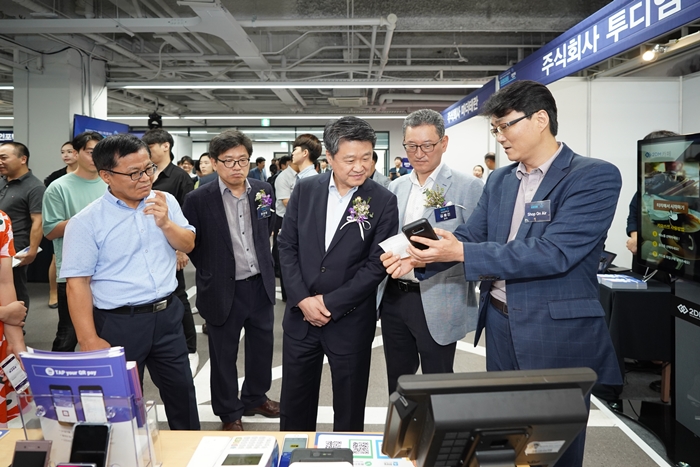 모바일직불결제(제로페이) 기술·서비스 '국민 결제서비스로'