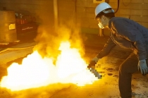 불 안 꺼지는 불량 소화기 “무슨 소용?”