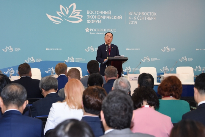 ‘제5차 동방경제포럼’ 참석한 홍남기 부총리, 한-러 경제협력 소통