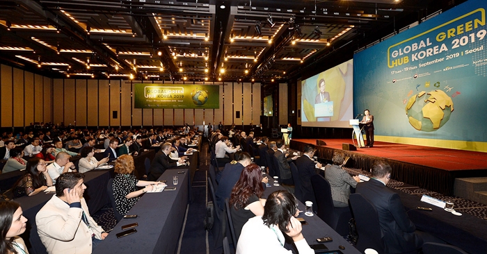 184억 달러 환경·신재생에너지 프로젝트, 38개 국가 참여