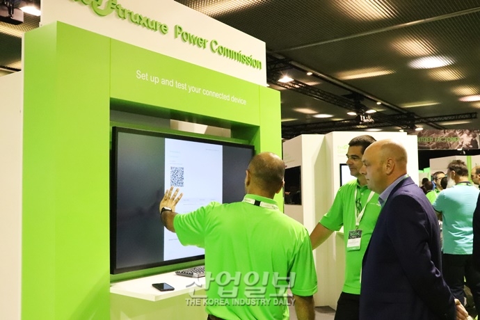 [슈나이더 in 바르셀로나] 슈나이더일렉트릭으로 가득 찬 바르셀로나…‘초록 물결’ 행렬