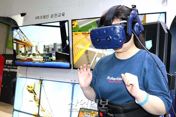 [포토뉴스] 5G 기술 접목한 VR이 바꿀 세상