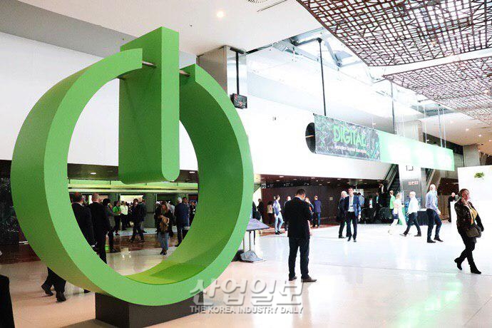 [슈나이더 in 바르셀로나] 기술이 가져온 선물 ‘연결성’…효율성 시대 맞이한 산업계 (上)