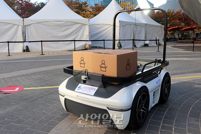 [포토뉴스] 5G 기술 접목한 자율주행차