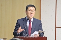 확대되는 글로벌 재생에너지 시장, 국내 산업 육성 기반은 아직