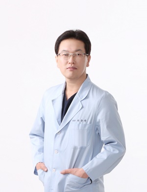 물광주사, 리쥬란힐러, 볼빛주사 등 안티에이징 시술 시 주의점은?