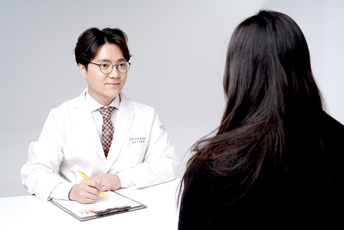 이마·코 볼륨감 위해 필러 시술 시 알아야 할 주의사항