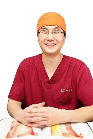 복부·팔뚝·허벅지 지방흡입, 가격 후기보다 체형별 맞춤시술 중요