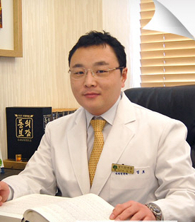 역류성 식도염, 근본 원인 잡는 치료로 위장 기능 정상화