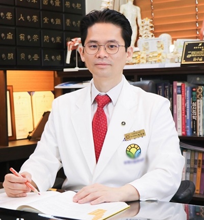 과민성대장증후군·역류성식도염 증상? 담적병 치료하세요