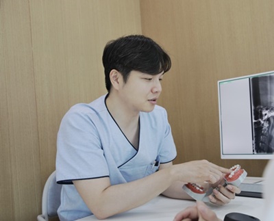 사랑니, 방치 말고 치과 상담 후 발치해야 합병증 등 피할 수 있어