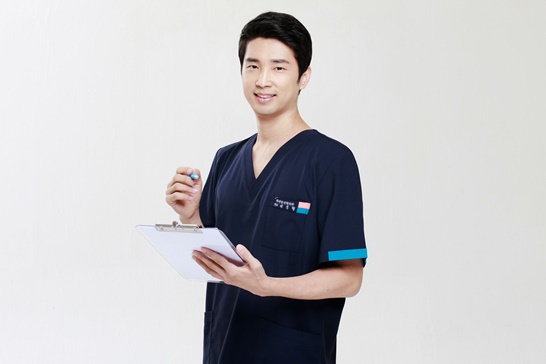 점심시간에 밥만 먹나요? 런치투어족을 위한 피부 관리법