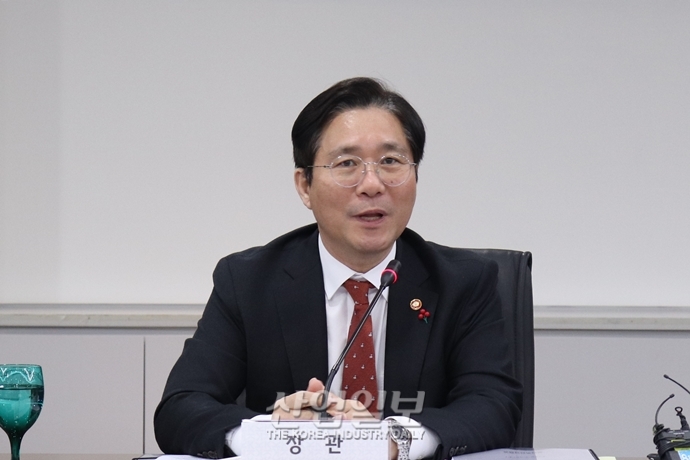 산업부 성윤모 장관, “중소기업이 수출 회복의 중심에 서도록 하겠다”