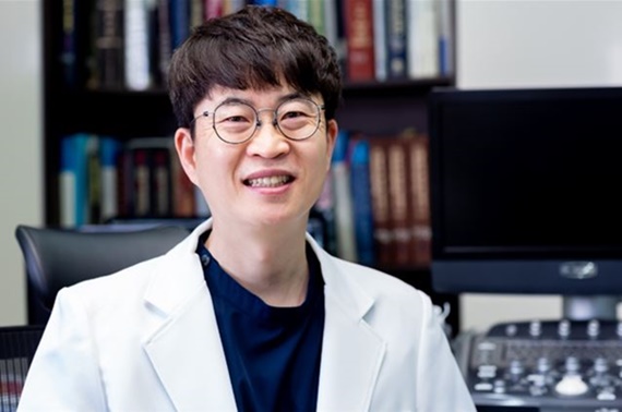 [칼럼] 어지럼증, 건강 적신호 일으킬 수 있는 큰 위험