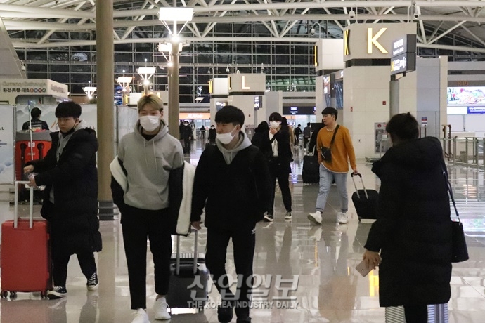 [포토뉴스] 신종 코로나 바이러스 ‘우한 폐렴’, 긴장감 감도는 ‘인천공항’