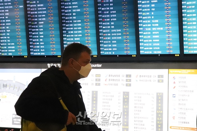 [포토뉴스] 신종 코로나 바이러스 ‘우한 폐렴’, 긴장감 감도는 ‘인천공항’