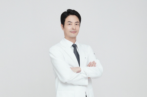 여자와 지향점 다른 남자 안면윤곽수술의 핵심은 ‘턱 끝의 비율’