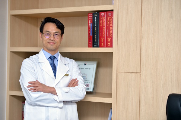 [칼럼] 심부정맥혈전증, 정맥부전 등 2차 정맥질환 주의해야