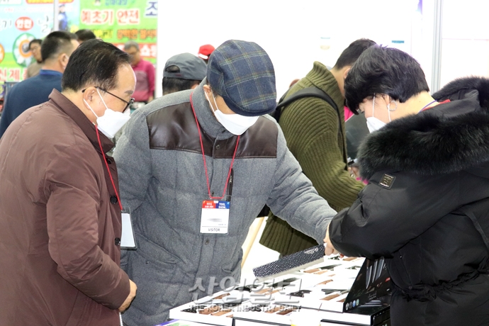 [인더스트리 연구소] “6개월을 준비했는데...” 전시산업까지 퍼진 ‘코로나19’ 공포