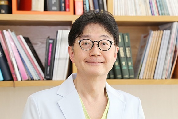 [칼럼] 코 성형 부작용 현저히 줄이는 ‘코 재수술’