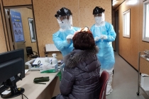 의사회와 함께 주말 코로나19 선별진료소 운영