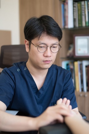 면연력 높이기 위한 왕뜸 치료, 개인별 체질 고려해야