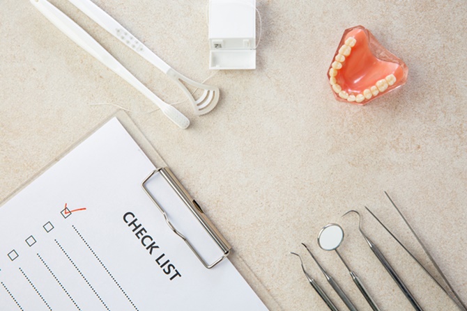 [칼럼] 유치(幼齒)부터 제대로, 구강 검진이 필요한 이유