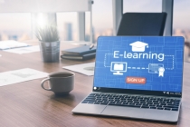 中, 코로나19 영향으로 트렌드 된 온라인 교육…생방송 시스템 도입 확대