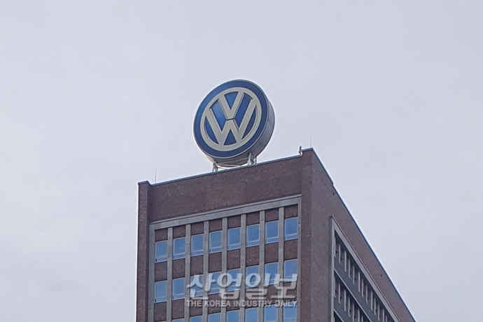 제동 걸린 3월 유럽 자동차 시장, 현대차·폭스바겐 선방했다