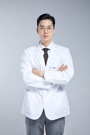 가슴 커지는 법, 다양한 속설들 정말 효과 있을까?