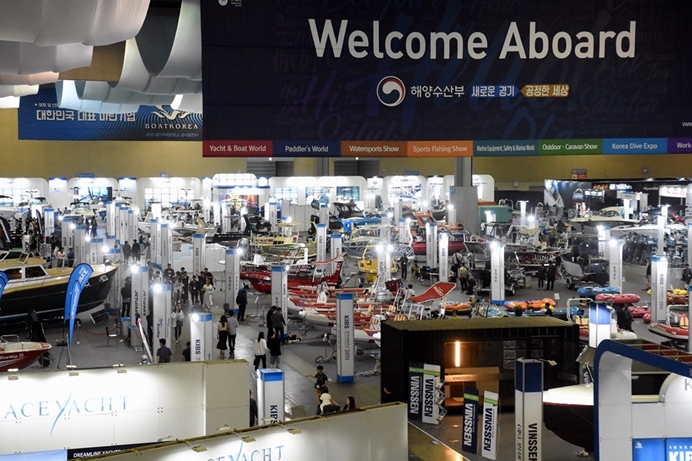 꽉막힌 해외 수출길·침체된 경기, 전시회 참가기업 참가비 면제 조치 더 미뤄선 안된다