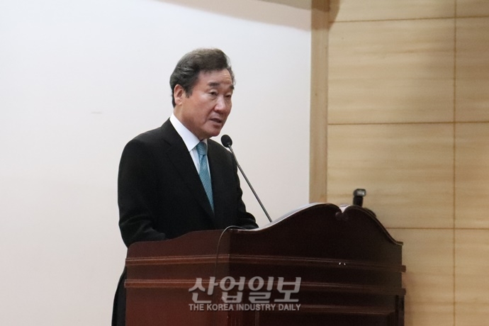 탈 탄소 경제·사회 주도하는 ‘그린뉴딜’, “한국형 뉴딜 논의 시급해”