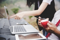 여름휴가(하계 휴무일) 7월 말부터 시작 8월 초 집중