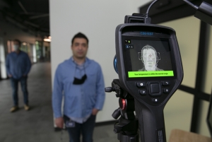 FLIR Systems(플리어시스템), 발열(피부 온도 상승(EST)) 검사를 위해 업데이트된 열화상 카메라 출시