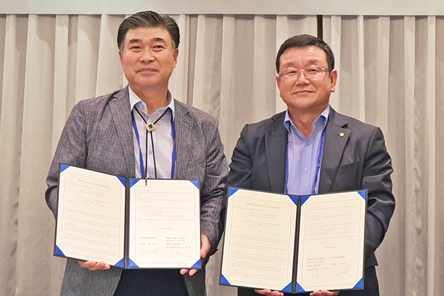 한화시스템, 차세대 레이다 연구협력 확대 위해 한국전자파학회 MOU