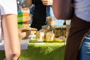 대형유통시설 내 일부 코너·4개 교회 고발·집합금지 행정명령 집합제한