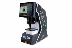 메트리오스(Metrios), 제품군에 대한 전면 개편 시행