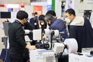 [포토뉴스] 전자, 건축 등 다양한 산업과 융합한 인쇄장비